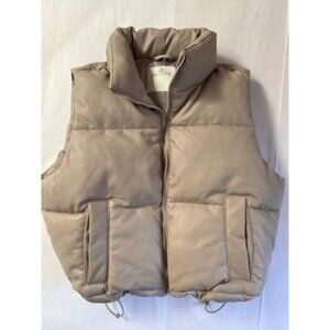 Hollister Womens Tan Puffer Vest L